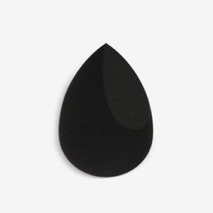 NEW Huda Beauty Basic B Sponge Makeup Applicator